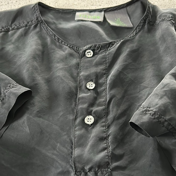 Men’s collarless 1/4 button down shirt - Picture 5 of 7